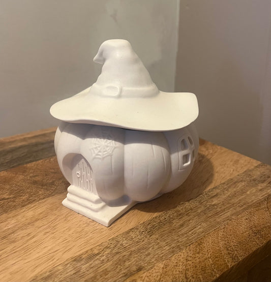 Pumpkin with Hat Trinket